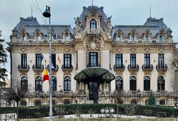 Palatul Cantacuzino București