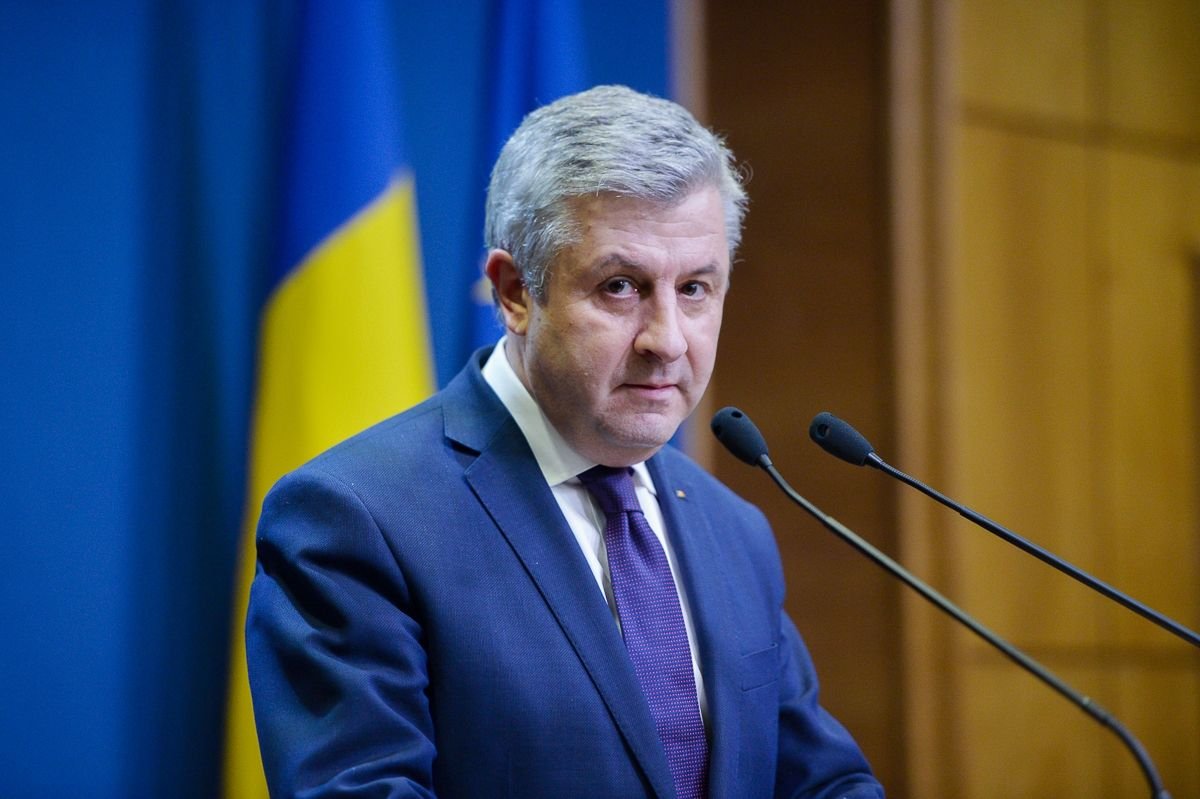 Florin Iordache.